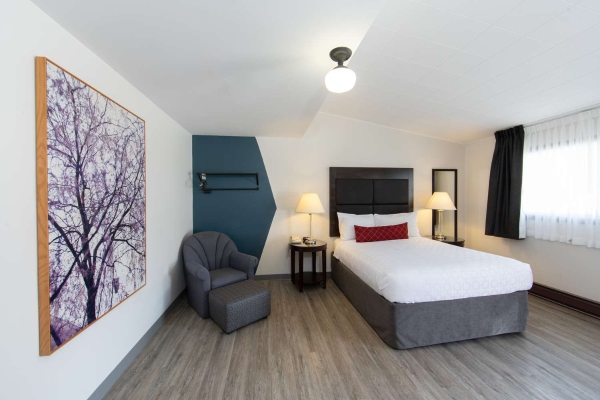 Fireside Inn Hotel & Conference Centre